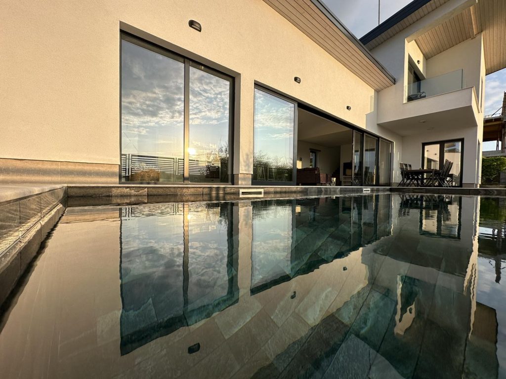 Sunset Luxury Villa